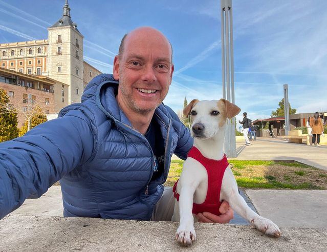 Pipper, el perro turista, llega a Toledo en su programa para La 2