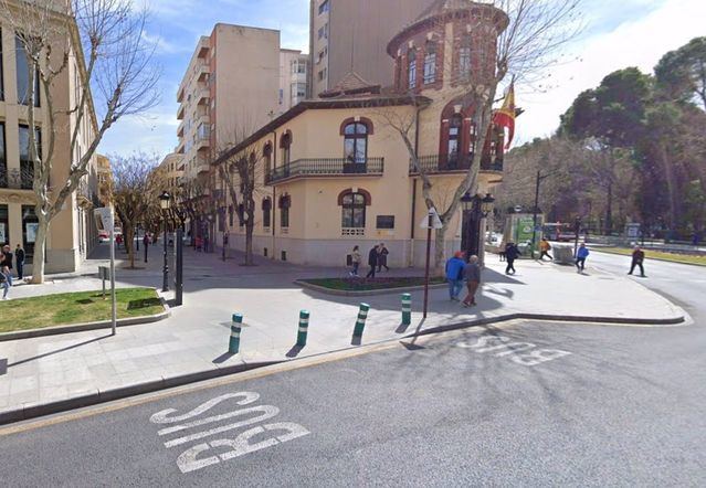 Imagen de la plaza Gabriel Lodares de Albacete en Google Street View. - GOOGLE STREET VIEW