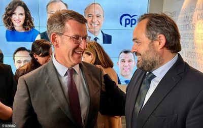 El giro de Feijóo sobre el indulto a Puigdemont 'salpica' al PP de CLM