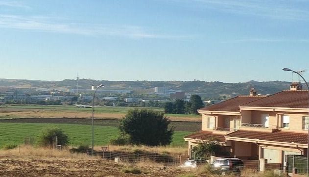 Vista del Polígono desde Azucaica - Foto: D.M.M. - La Voz del Tajo