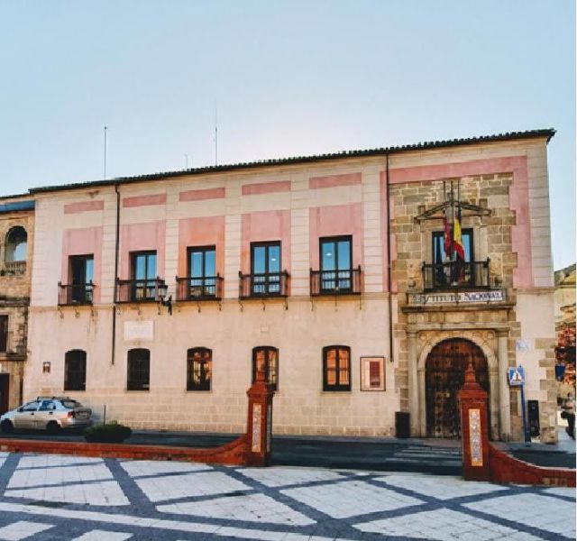 El cuadro del Padre Juan Mariana pintado por Lorenzo Ginestal para el Instituto de Talavera en 1929