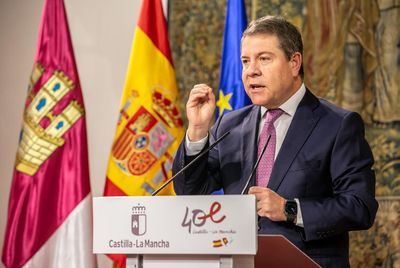 García-Page anuncia más de 13 millones en ayudas para 5.000 autónomos