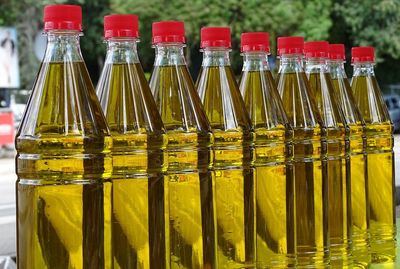 El Gobierno elimina el IVA del aceite de oliva: te contamos cuándo entra en vigor