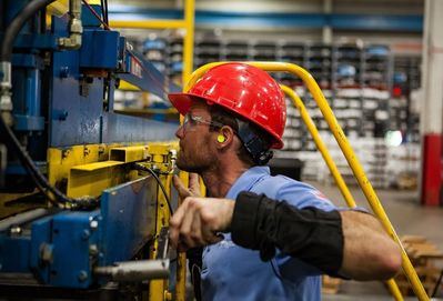 Castilla-La Mancha sigue creando empleo y se acerca a una cifra histórica