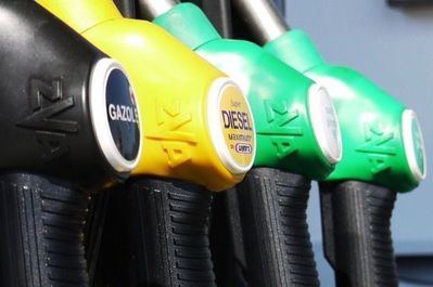 ¿Tienes que repostar? Descubre las gasolineras más baratas de España y ahorra este septiembre