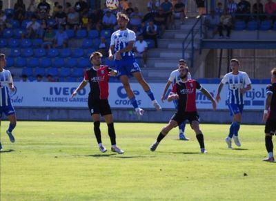 El CF Talavera se afianza en la cima con su tercera victoria consecutiva