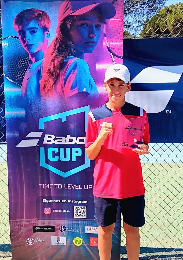 El talaverano Alejandro Carrión, campeón infantil de tenis de la Babolat Cup-Madrid