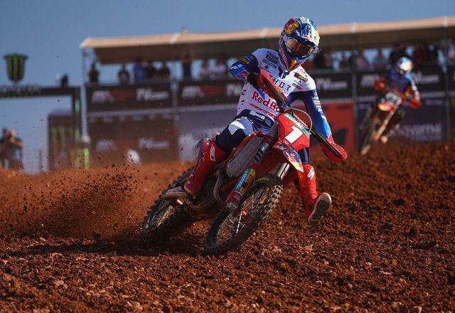 Jorge Prado consigue su segundo Campeonato del Mundo MXGP consecutivo