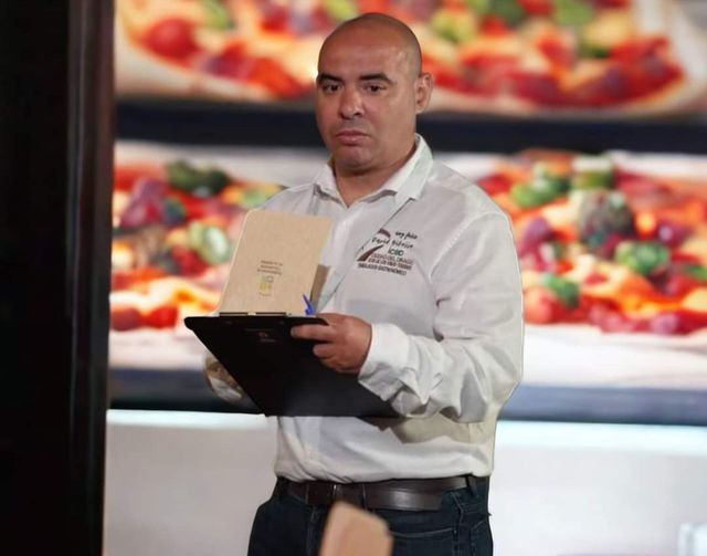 ¿Quién ganará el título de La Mejor Pizza de España? David Gibello participa como jurado