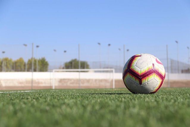 Campo de fútbol de Manzanares