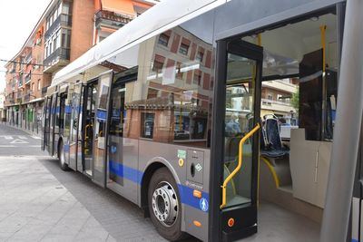 CCOO desconvoca la huelga de autobuses de mañana 