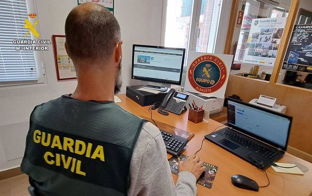 Cae una red de ciberdelincuentes tras estafar 32.500€ con correos falsos