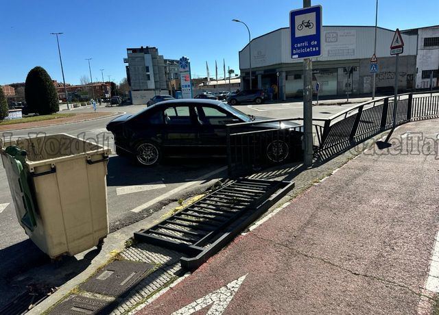 Un accidente de tráfico en una conocida avenida de Talavera se salda con daños materiales