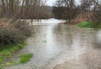 Así estaba el río Alberche cinco minutos antes del envío de la alerta