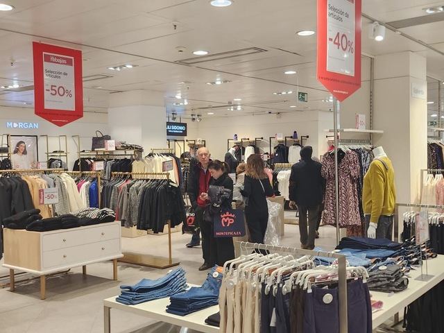 El Corte Inglés estrena sus rebajas de invierno en Talavera para que el cliente “siempre encuentre lo que busca”