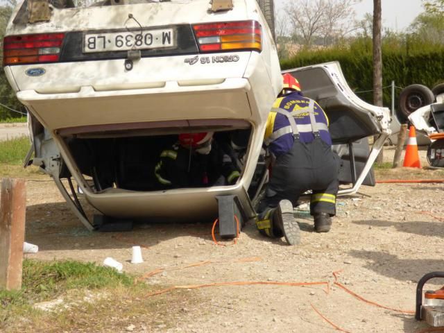 El Servicio de Emergencias 1-1-2 Castilla-La Mancha ha coordinado la atención en 81 accidentes de tráfico graves durante el primer semestre