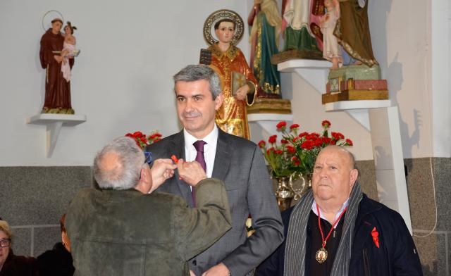 ÁLVARO GUTIÉRREZ inaugura el nuevo edificio multiusos de PAREDES DE ESCALONA financiado por la DIPUTACIÓN DE TOLEDO