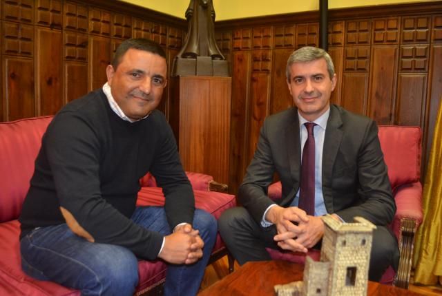 Álvaro Gutiérrez y el alcalde de Mejorada repasan proyectos Municipales apoyados por la Diputación