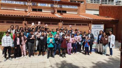 La emotiva visita de David López al CEIP Bilingüe Antonio Machado