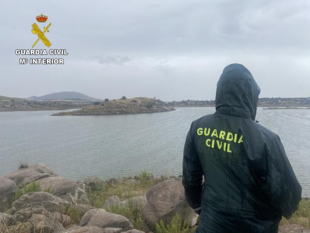 Buscan a un hombre desaparecido en el pantano del Guajaraz en Argés