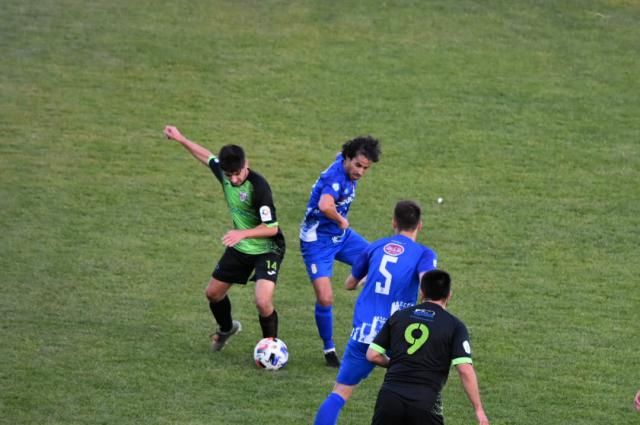 Imagen del Real Ávila-CD Torrijos de hace unos días en el Adolfo Suárez abulense