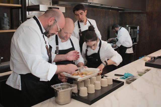 El chef daimieleño Rubén Sánchez, del Restaurante Epílogo en Tomelloso