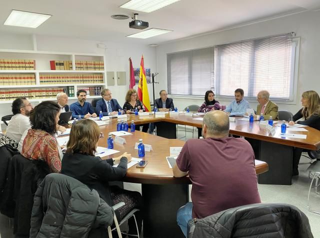 Imagen de la reunión en Cuenca.