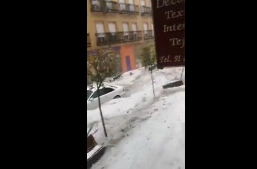 VÍDEO | Una espectacular riada inunda las calles de Arganda del Rey