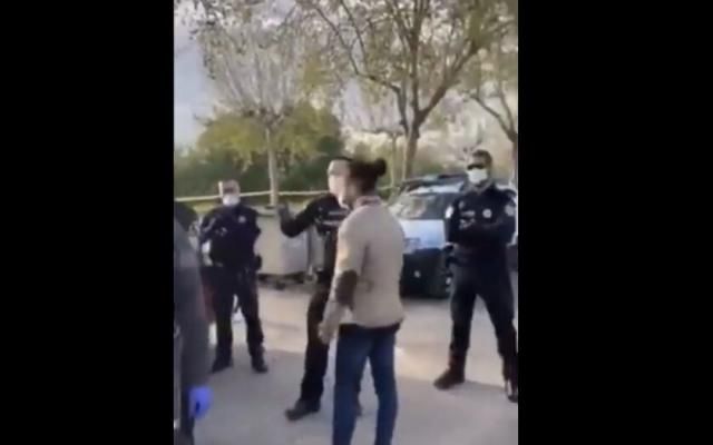 VÍDEO | Altercado entre vecinos y Policía Local en Talavera por incumplir el estado de alarma