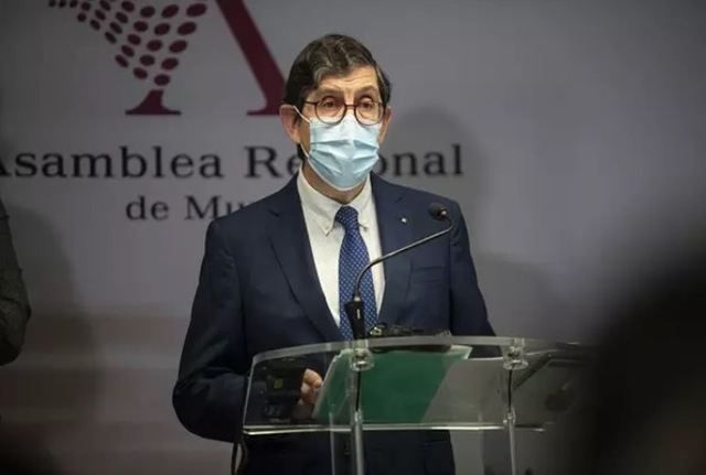 El consejero de Salud, Manuel Villegas