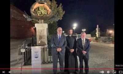 José María Gómez asiste en Alhama a la inauguración del monumento a Isabel la Católica