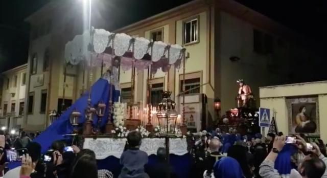 Vídeo: Así ha sido el encuentro entre el Cristo de la Voluntad y la Virgen de la Estrella