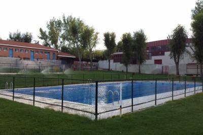 Muere un hombre de 50 años ahogado en una piscina municipal