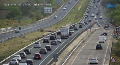 Un choque múltiple entre 5 coches obliga a cortar un carril de la A-5