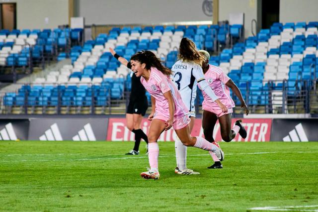 Cristina Librán, la joven futbolista que se ha convertido en toda una promesa