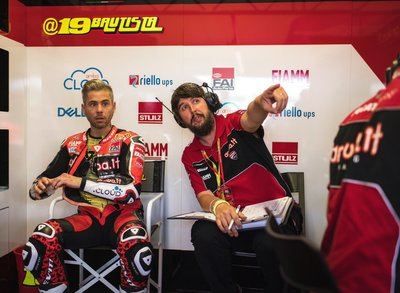 Alvaro Bautista, preparado para defender el liderato en el Mundial de Superbikes