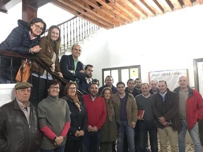 José Julián Gregorio participa en la Mesa de Trabajo de Educación y Cultura celebrada en Navahermosa