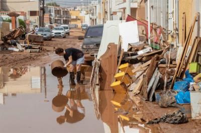 El Consejo de Ministros aprueba 774 millones para paliar los efectos de las inundaciones por la DANA y los incendios