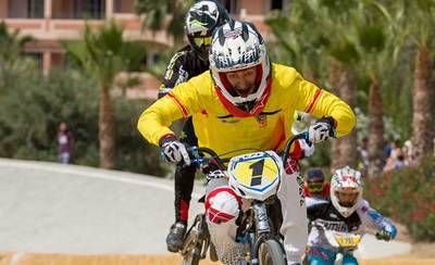 Alberto Ruiz y Daniela Moreno, líderes de la Copa de España de BMX