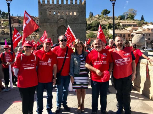 Alcaldesa Toledo dice que la ciudad ofrece suelo industrial a cualquier empresa de España, donde "también está Cataluña"