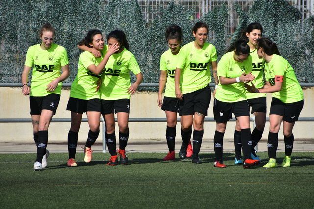 FÚTBOL FEMENINO | El CF Élite Talavera gana el derbi femenino frente al CF Talavera