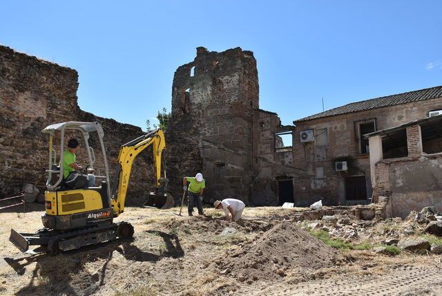 TALAVERA | Comienzan los trabajos arqueológicos para la rehabilitación de la muralla de El Charcón