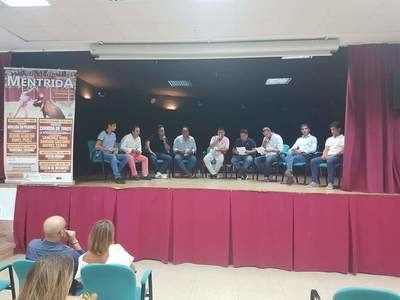 La ganadería Peñajara levanta gran expectación en la presentación de la Feria Taurina de Méntrida