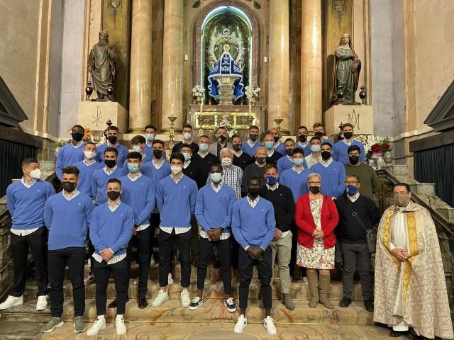 VÍDEO | Ofrenda floral a la Virgen del Prado y foto con Montepicaza