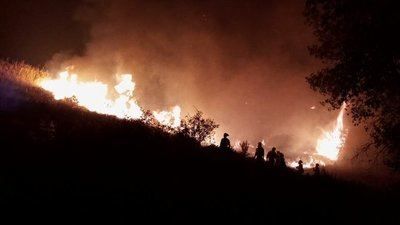 El incendio de Navalacruz, el mayor fuego del año en España