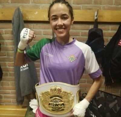 Lara Fernández, de Cebolla, una campeona del mundo sin apoyos