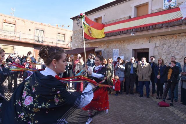 Reacciones del consejero de Fomento en Almonacid del Marquesado.