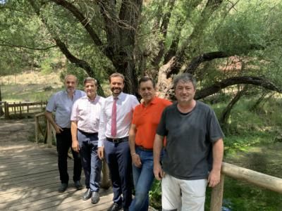 El Gobierno de Castilla-La Mancha visita la Escuela Regional de Pesca