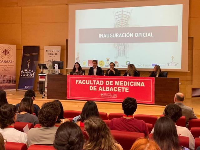 Incrementar las plazas ofertadas en la titulación de Medicina: el compromiso de CLM