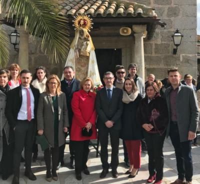 FERNANDO MUÑOZ Y JOSÉ RUIZ PARTICIPAN EN Menasalbas en las Populares fiestas de la “encamisada” en Menasalbas